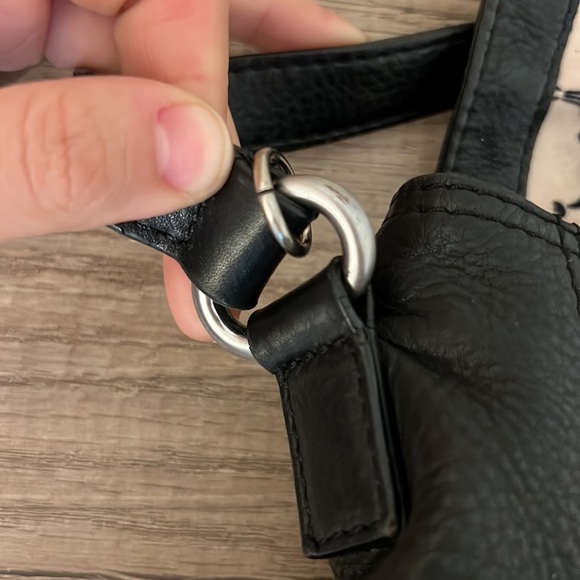 Black Genuine Leather Saddle Bag - Picture 10 of 11